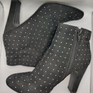 fergalicious by fergie Black Studded boots- women's size 8.5- $20